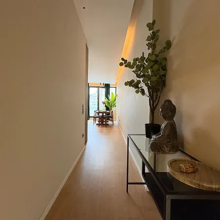 Elegantseaviewstay *